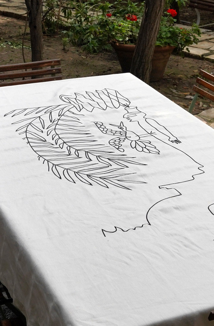 Embroidered Linen Tablecloth – DJERBA