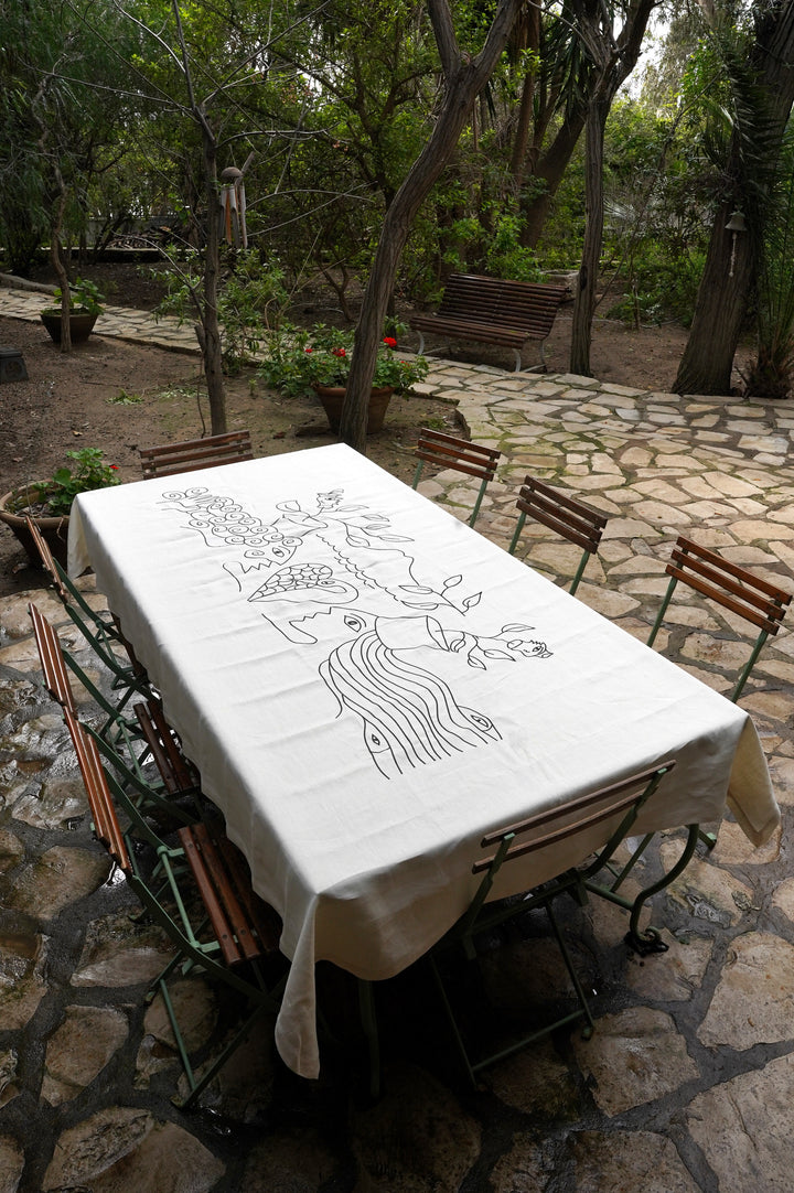 Embroidered Linen Tablecloth – BOUKORNINE